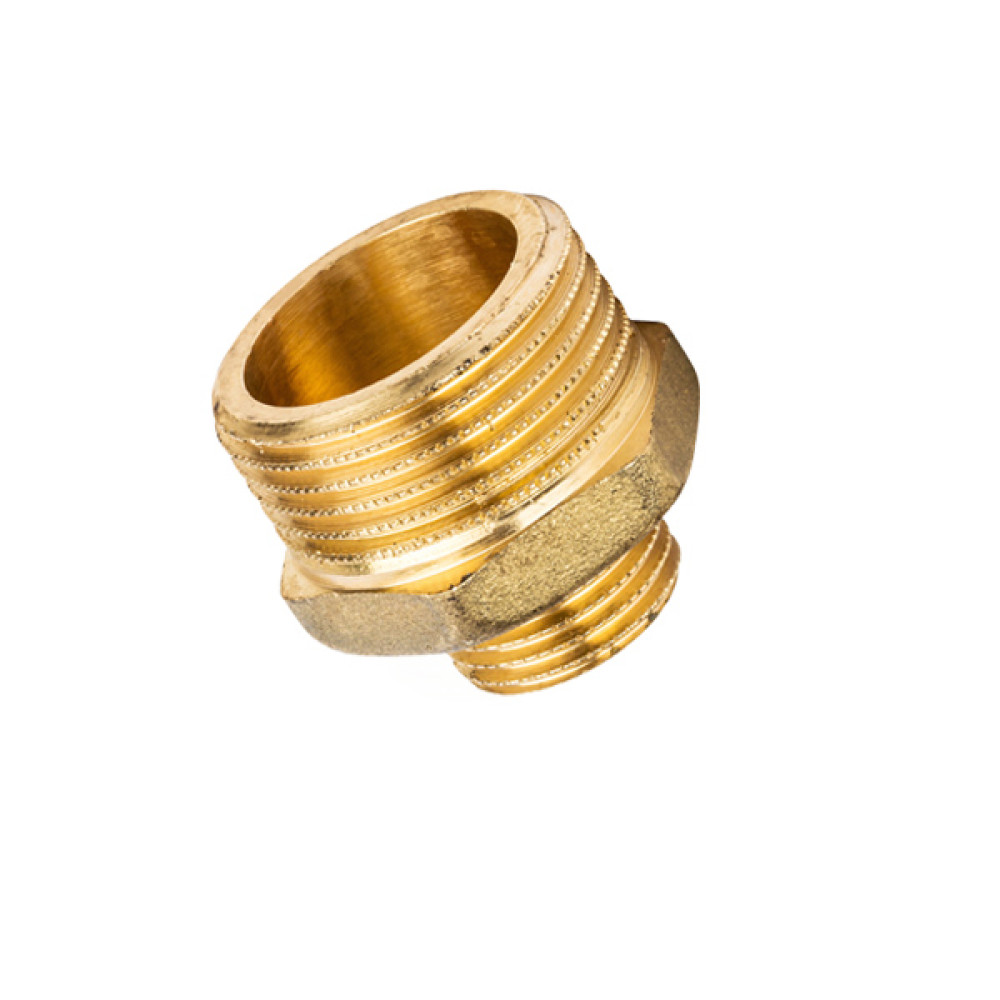 Нипель редукционный 1/2*3/8 латунь